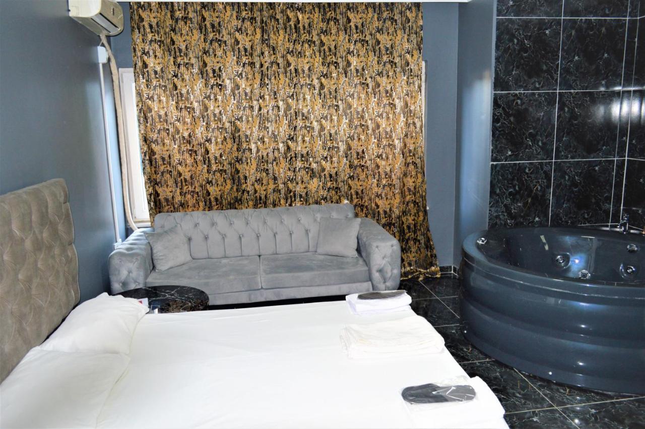 Vip Suit Otel Istanboel Buitenkant foto